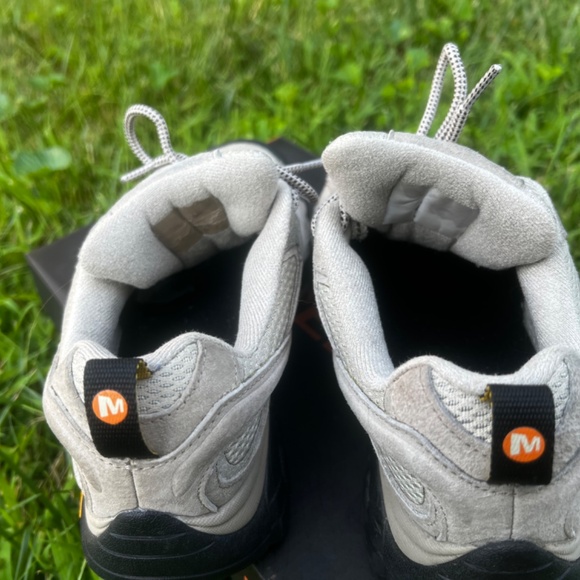 Hiking Boots - Picture 3 of 5